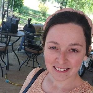 Meet your Posher, Bethany